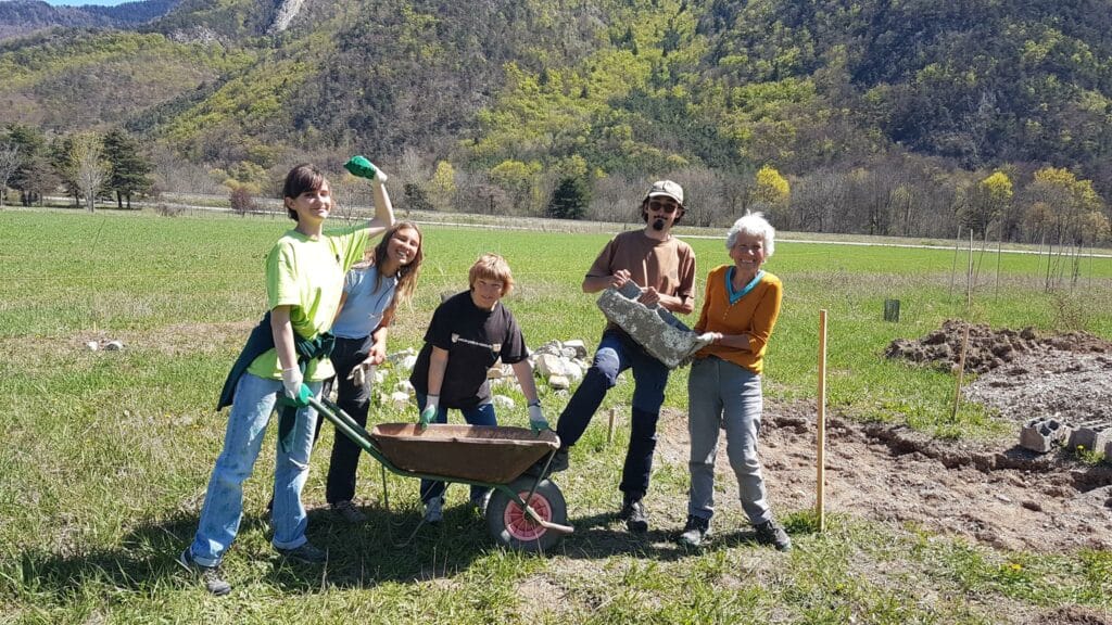 La Butinerie du Buëch : ré-ensauvager les espaces Bleu Tomate le mag