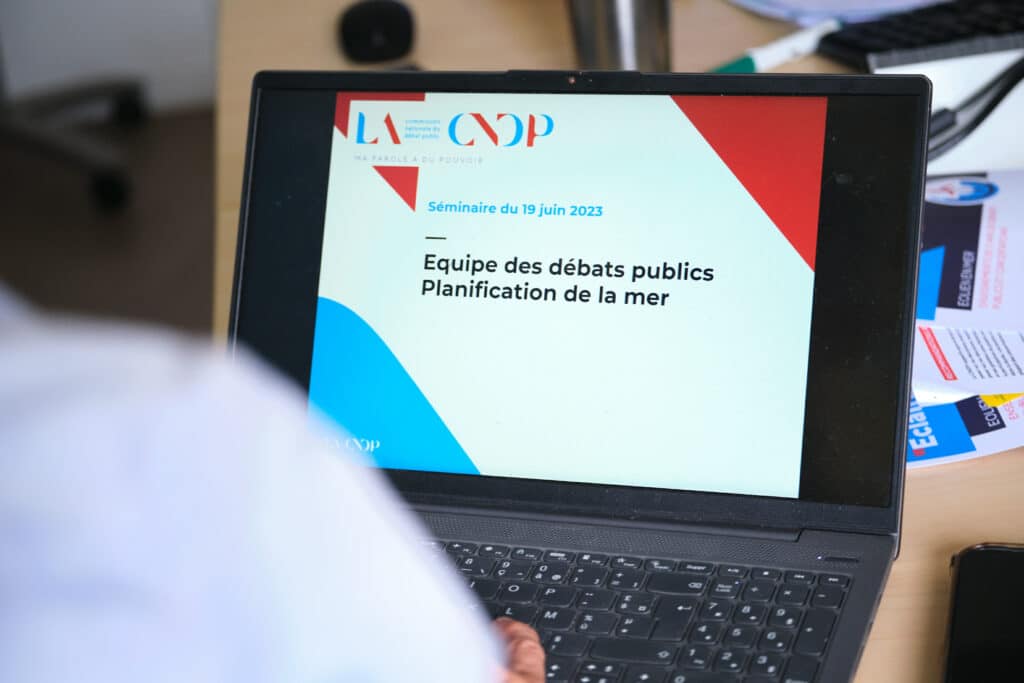 LA CNDP organise des débats