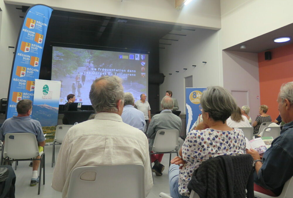 assistance à la présentation de la charte de préservation des Gorges du Toulourenc 